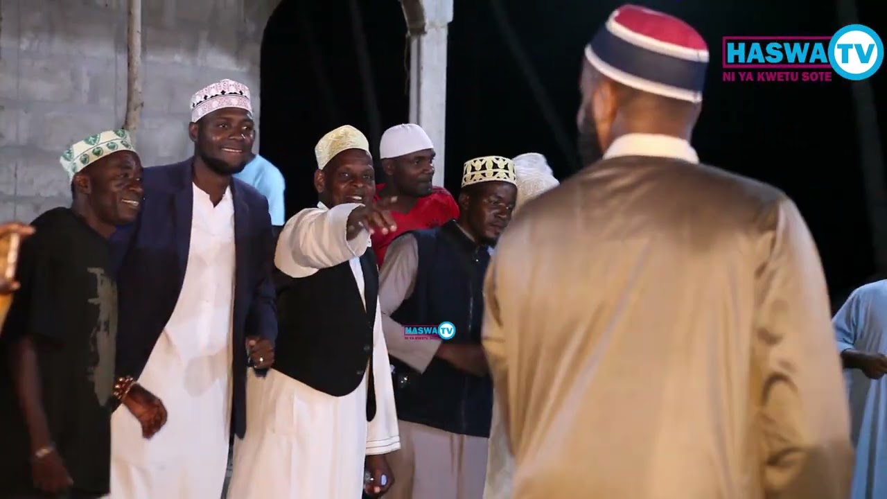TAZAMA MZEE APANDISHA MIDADI KWA DUFU