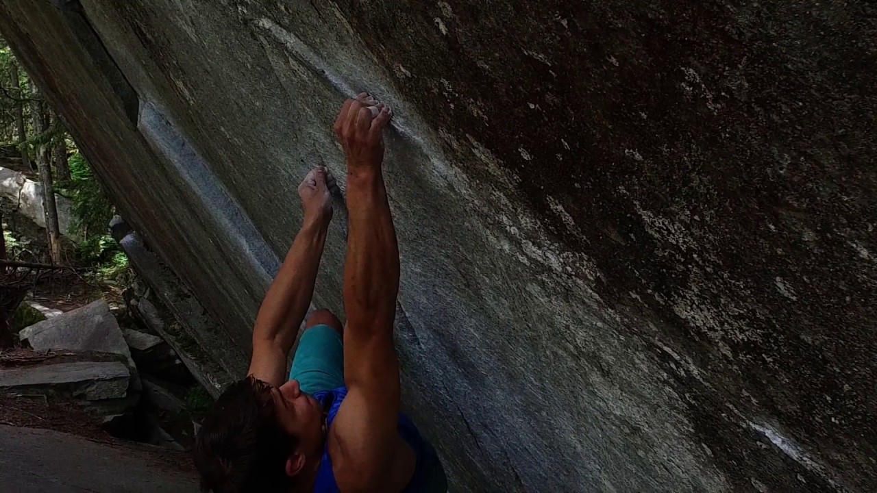 Magic Wood  Bouldertrip (Foxy Lady// Conan// Riverbed// Bodycount)