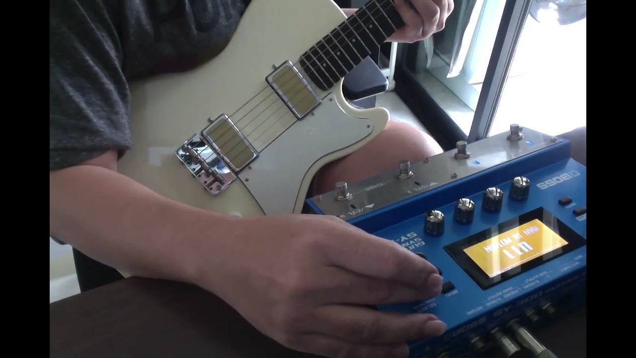 Test Boss SY-300 Synthesizer