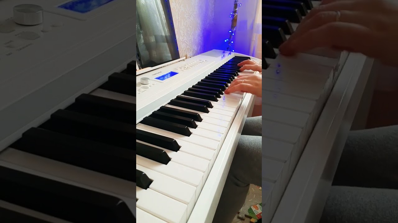Рядом с ней.. #шатунов #пианокавер #pianoversion #pianomusic #shorts #pianocover #ringway #хит