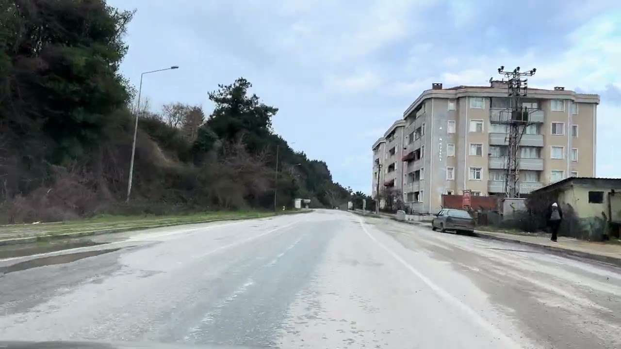 Memleket yolları Kastamonu Abana İlişi yolu  ￼