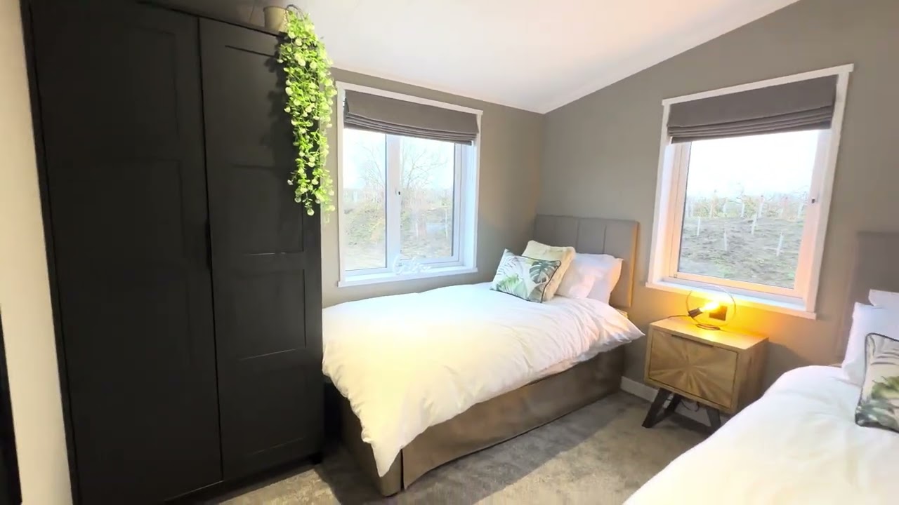 Virtual Tour of The Victory Franklin at Great Birchwood Leisure Village