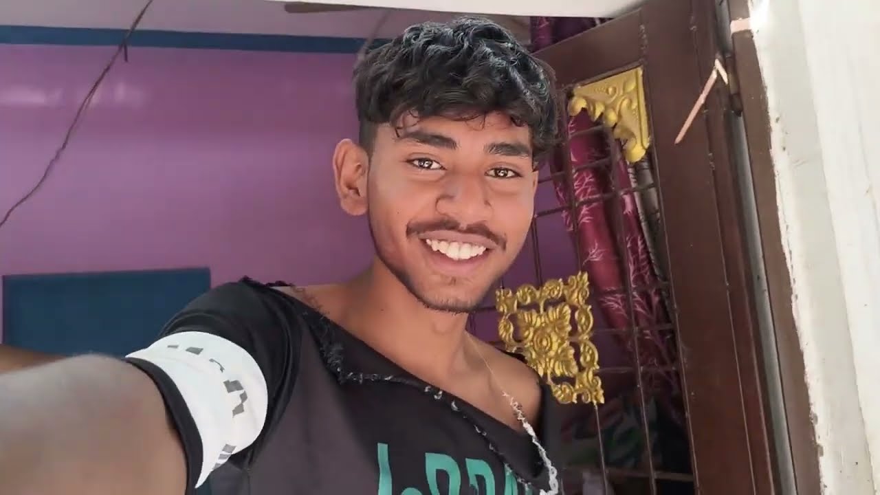Holi ka dusra din 😂😅#holiday #newvlog #vlog 
