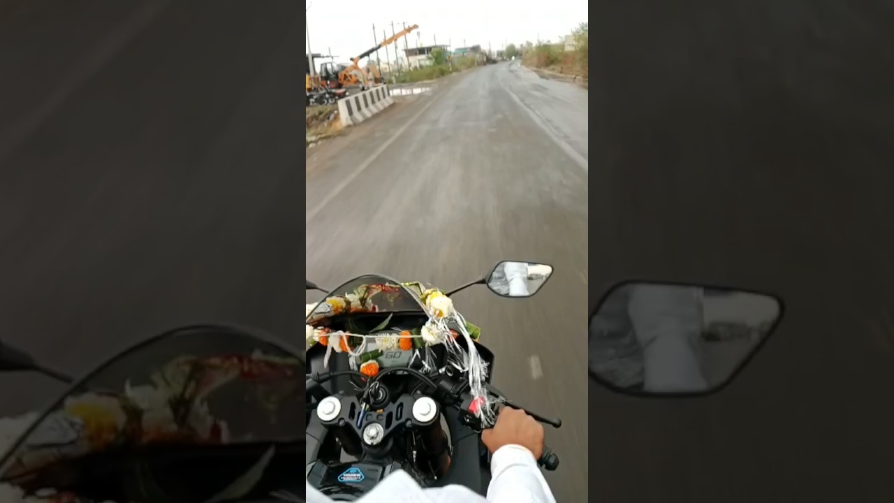 R15 v4 top speed 155😲