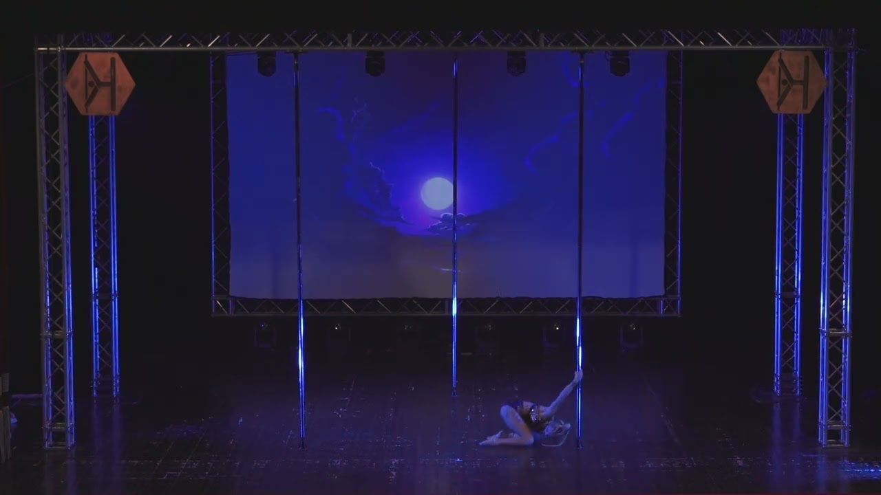GIADA FABRIS - POLE ART ITALY DECENNIAL - WOMEN SEMI PRO SPECIAL PRIZE