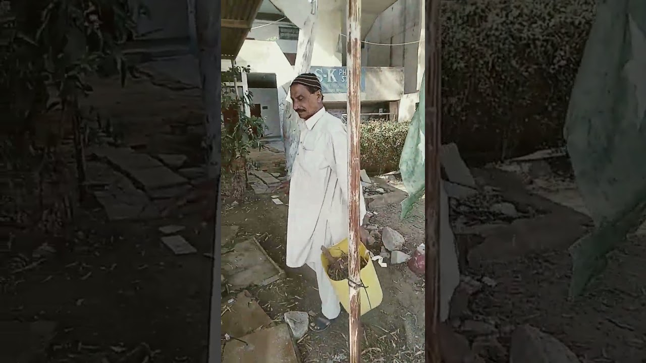 social worker Mohammed Rab Nawaz visit Karachi University Pakistan #funnyshorts #food #jamiavlog