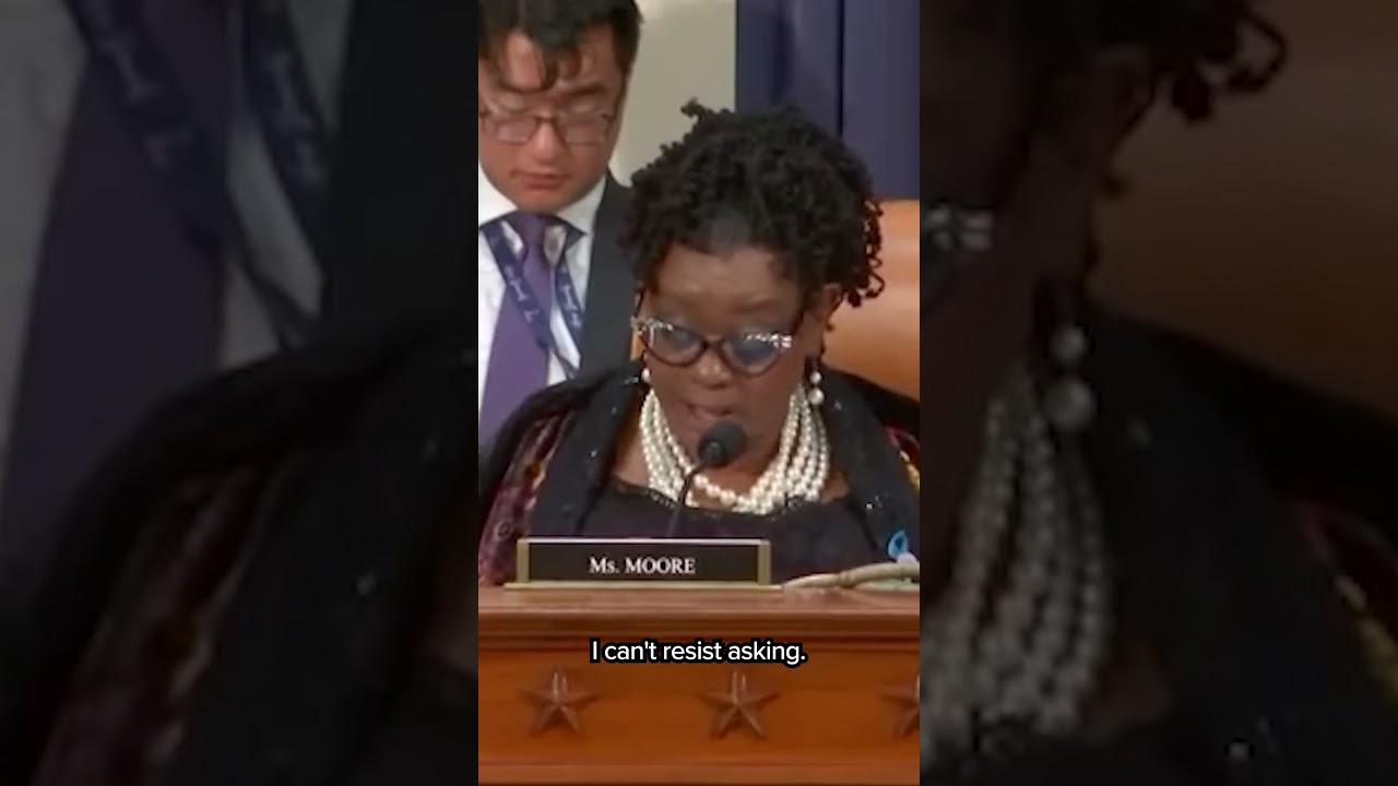 Rep. Gwen Moore (WI-04) is a LEADER. Social Security Commissioner Frank Bisignano is a FAILED CEO.