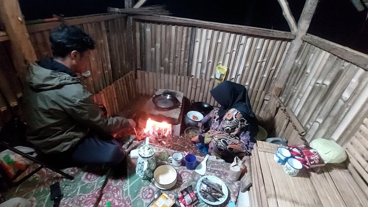 Begini Rasanya Menginap di Saung Mang Iyan, Bikin Nagih