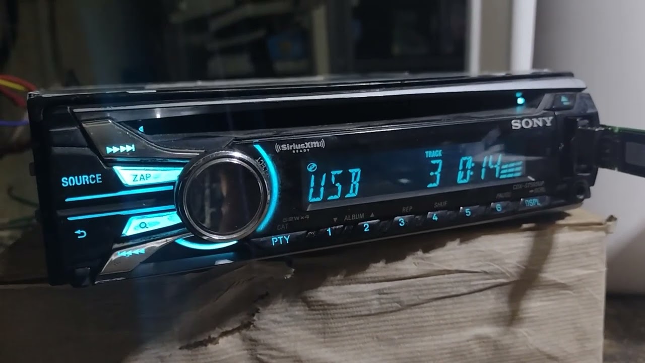 autoestereo Sony CDX-GT565UP