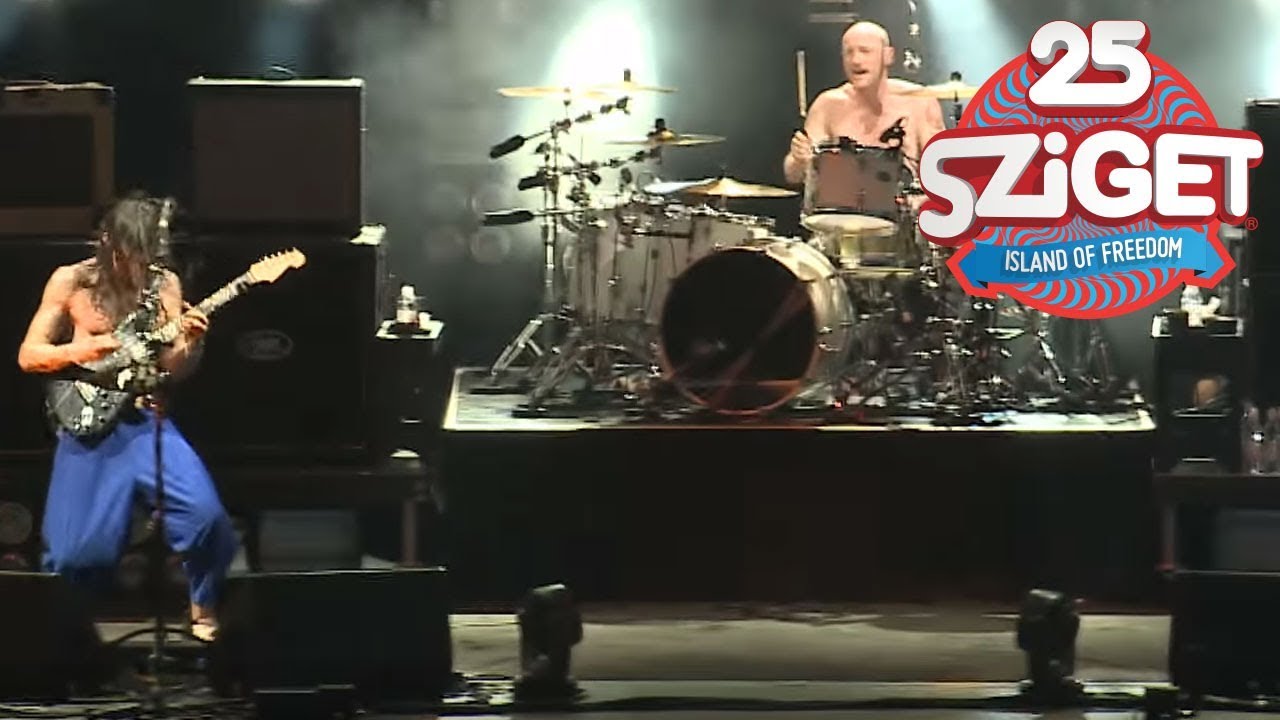 Biffy Clyro - The Golden Rule LIVE @ Sziget 2017