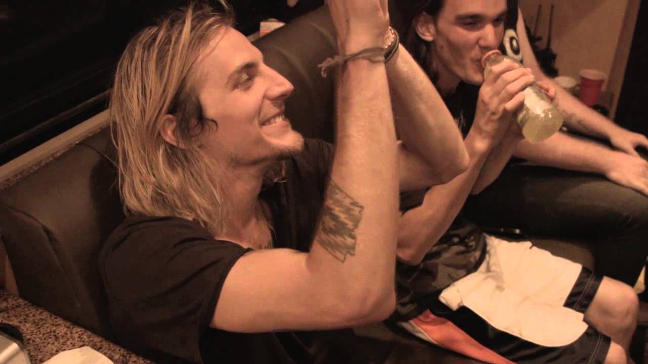 Bean or Boozled w/ The Maine, Nick Santino and Eric Halvorsen