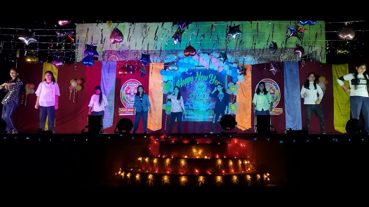 class 11th girls new year celebration of jnv khordha