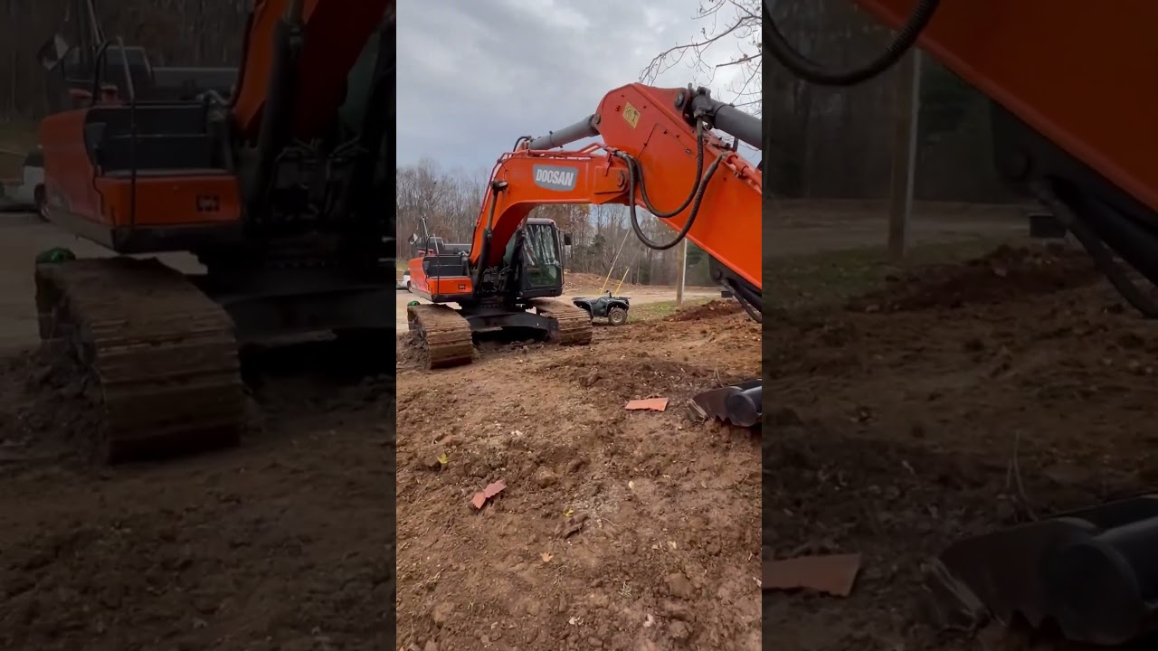 Doosan DX 350 #excavator #heavyequipment #fire #engineering #kentucky #kitten