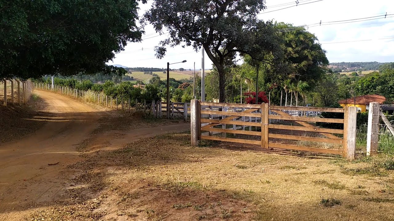 Chacara Linda árvores frutíferas animais melhor pão de queijo da região Tia Lurdes SP