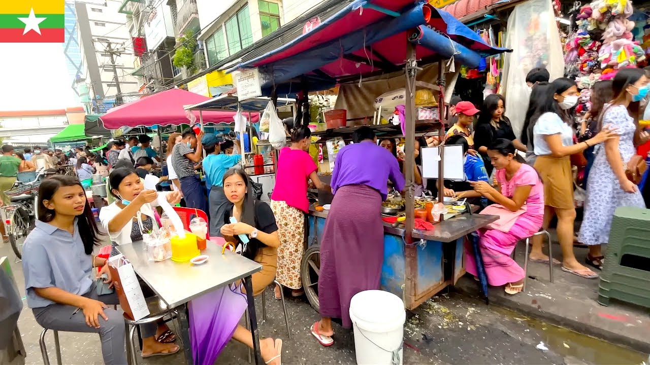 🇲🇲 A bustling weekend vibe in Yangon's vibrant street