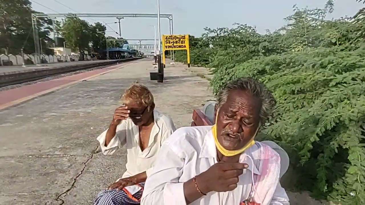 ఇచ్చోటనే సత్కవీంద్రుని కమ్మని  కలము