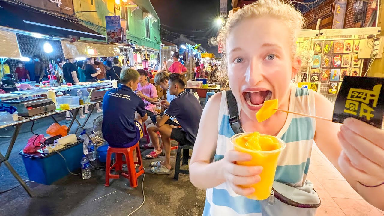 Jonker Street Food Tour ! Unexpected Treats in Malacca
