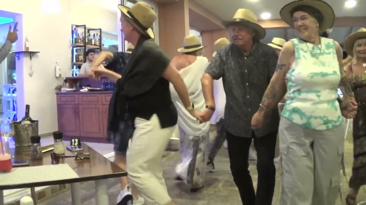 Romanza Hotel, Agios Stefanos, Avliotes, Corfu, Greece the last Greek night for October 2023 (pt 3)