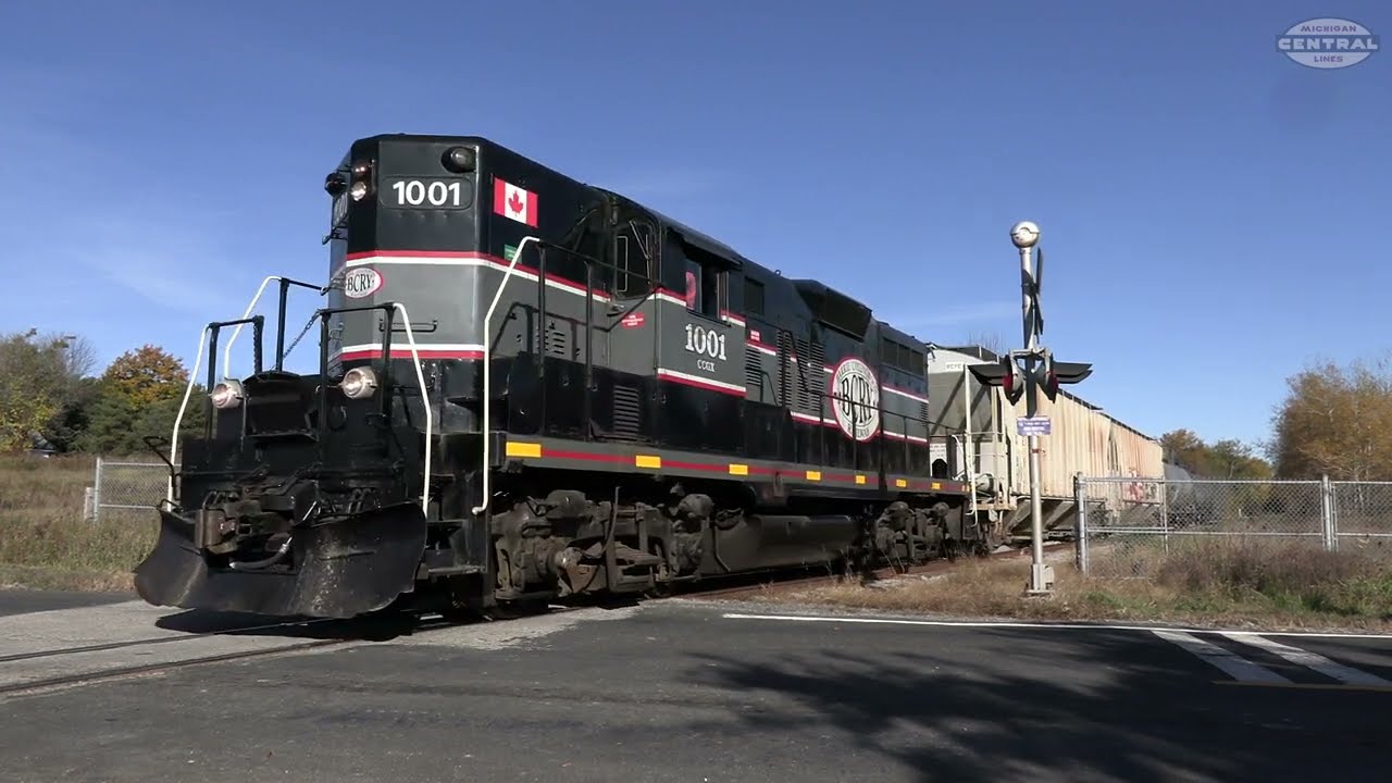 Barrie Collingwood Railway with GP9