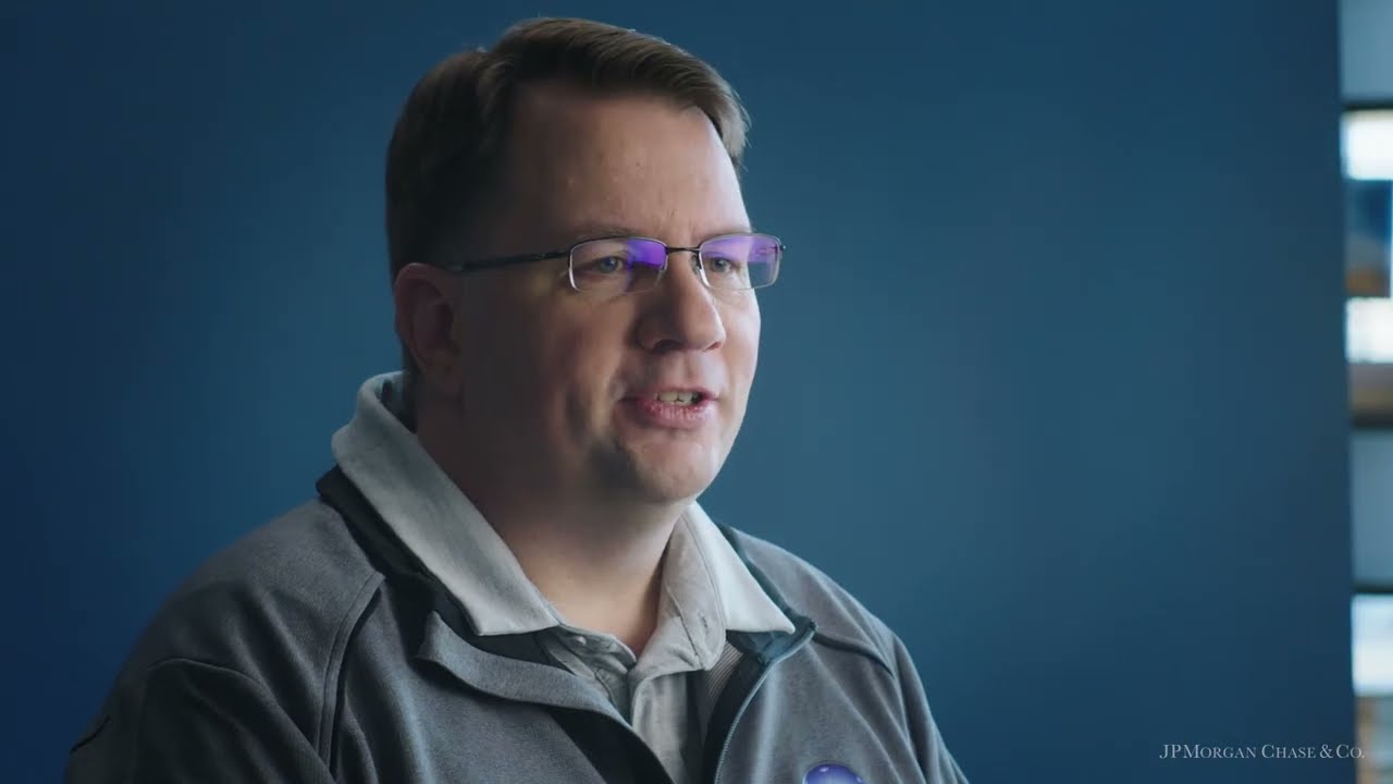 Day in the Life of&nbsp;a Software Engineer and Architect | JPMorgan Chase & Co.