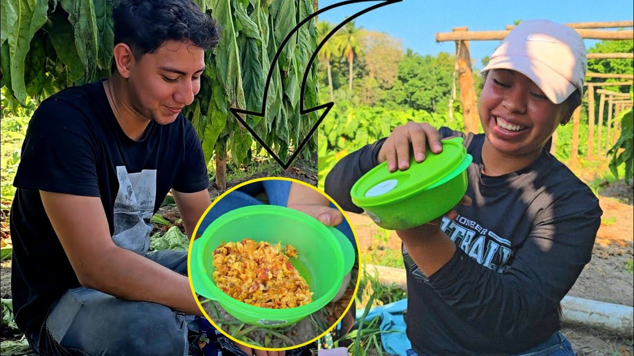Daniela Le Dio De Su Comida A Raul, Ay Dios Mio!😱