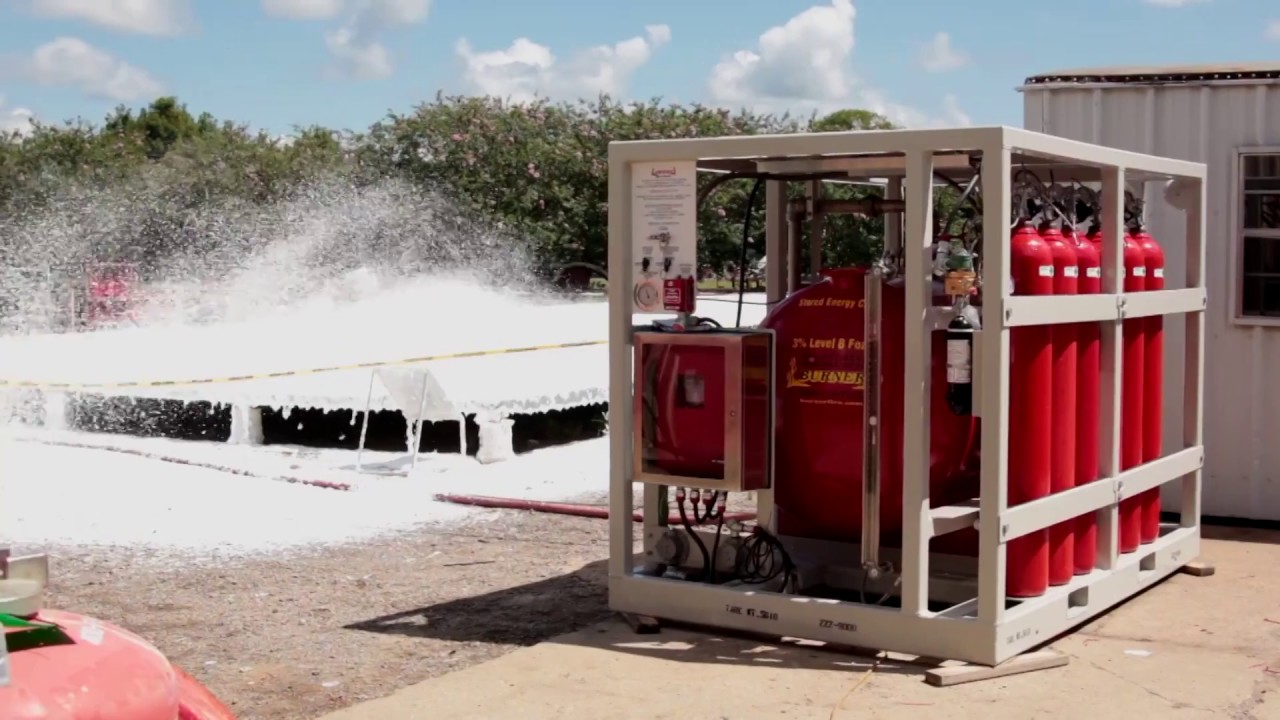 CAFS Compressed Air Foam Heliport Fire Fighting Unit:  Self-Contained 450 Gallon
