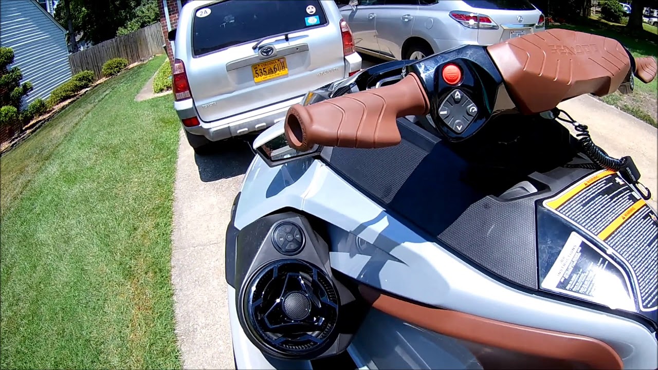 Sea Doo GTX RXT-X Fish & Wake Pro Flushing after Salt Water