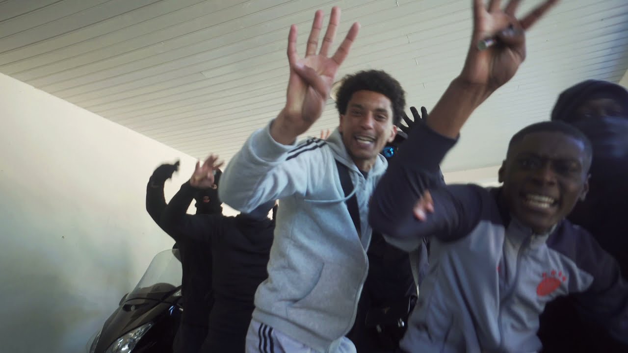 LA B2L - Traumatisé (clip officiel)