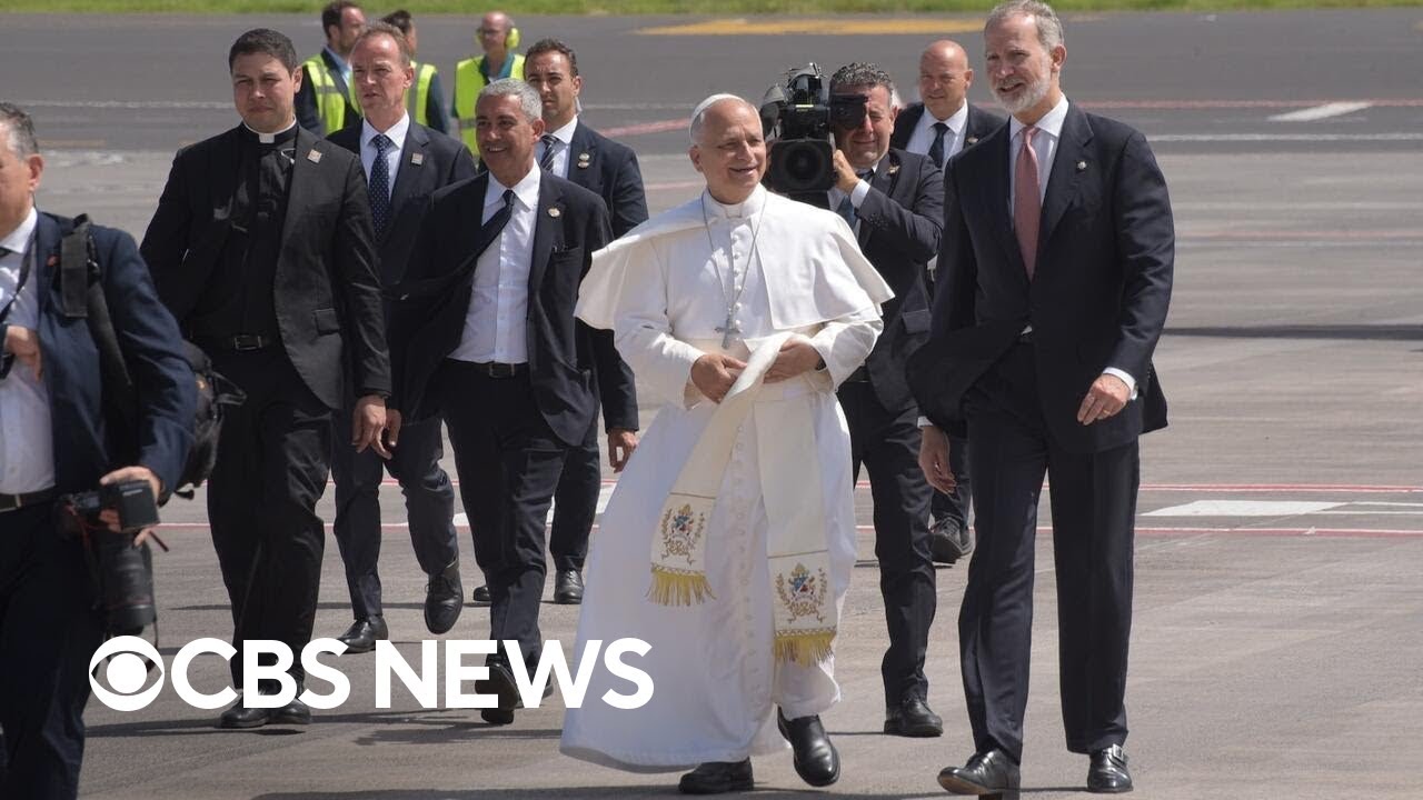 Pope Leo XIV leaves papal plane after technical problem is detected