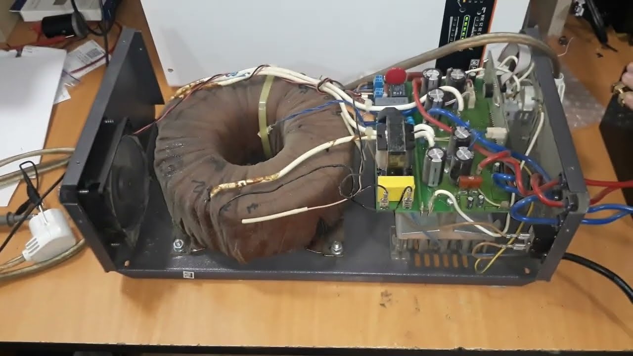 УПС Елекс Кулон Q-600, правильний синус.