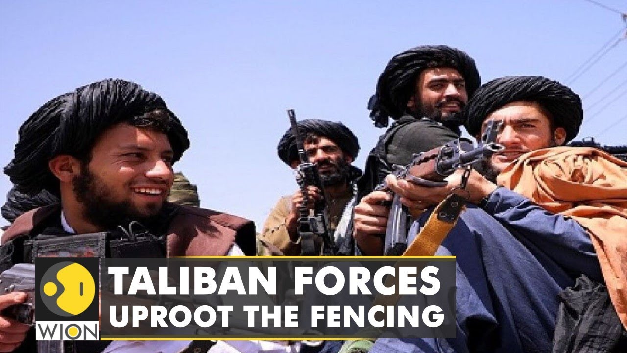 Taliban forces uproot the fencing as tensions between Taliban & Pakistan escalate over Durand line