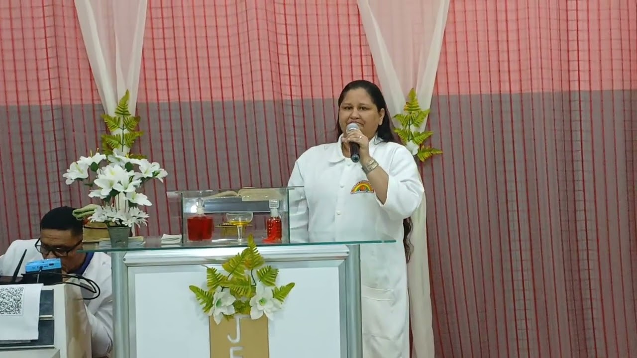 Culto da família, atenção!!! Deus usou pastora marinete neste domingo na palavra 