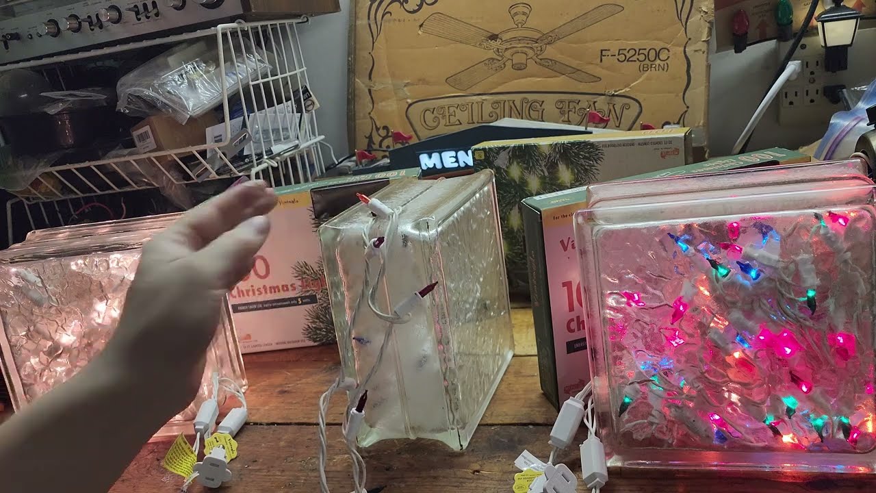 Используем винтажные мини-светодиодные рождественские гирлянды Merry CO VINTAGLO, которые выглядя...