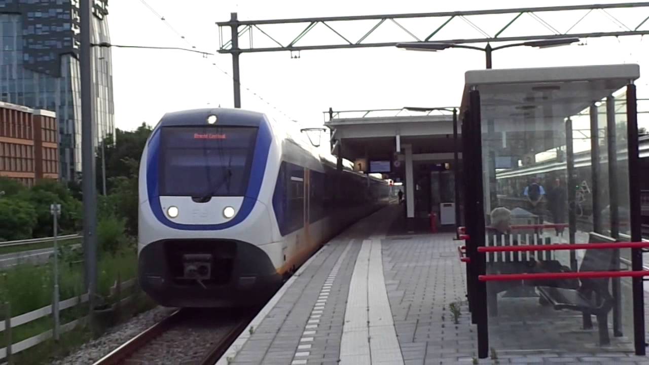 Treinen op station Amsterdam Zuid, 31-05-'14
