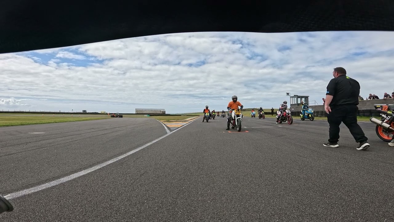CB 500 NLR Anglesey Race #1 Rear View 19 July 25