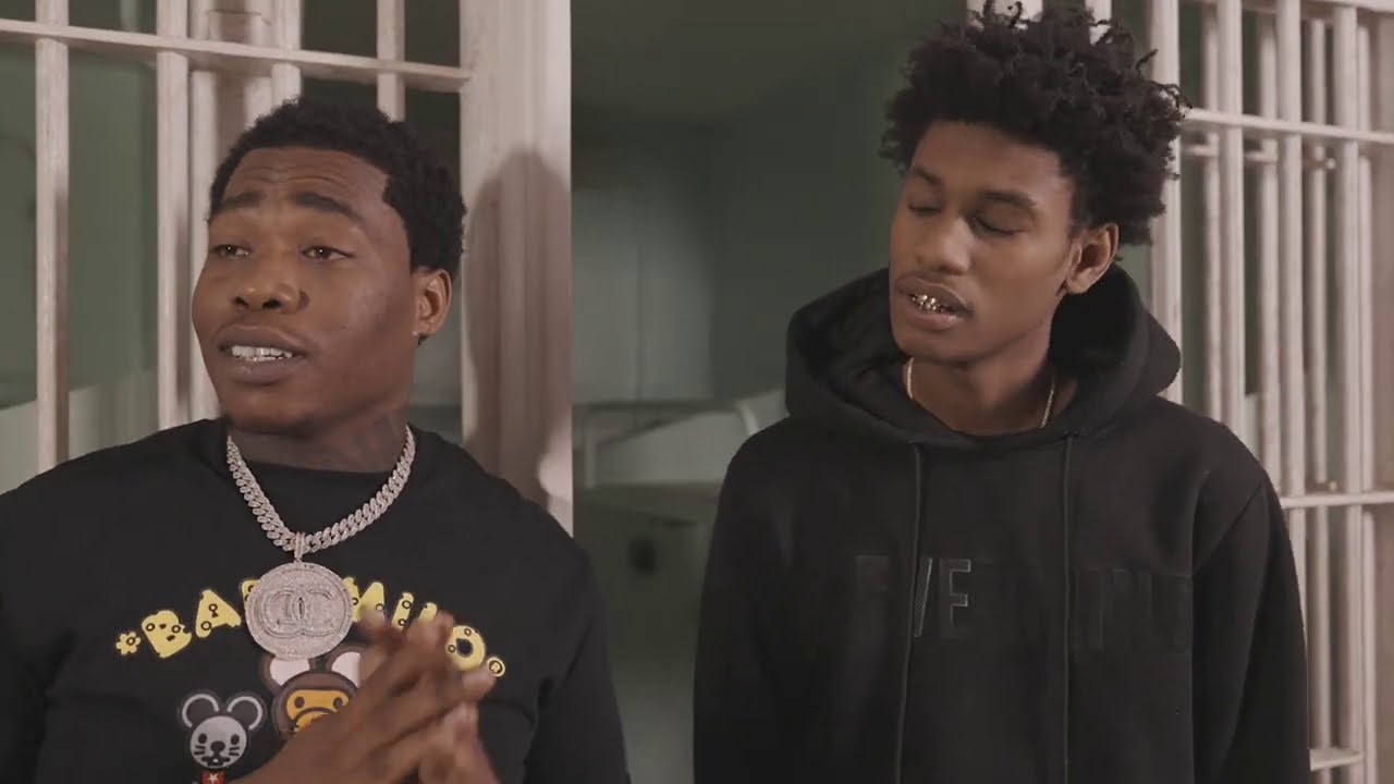 Crazy World feat. Twig Andretti (Official Music Video) (Shot By @Dir.JGomez)