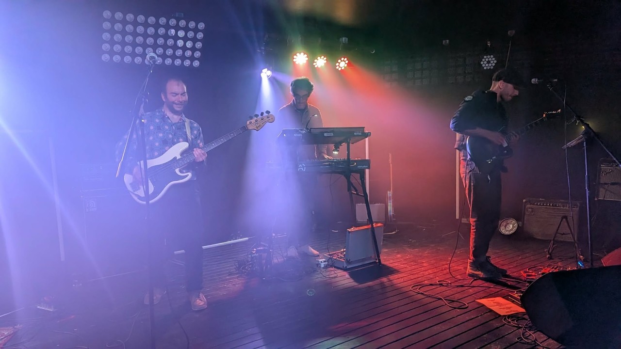 Full Moon Little House : titres en description [Live au Pixie (Lannion-22) - samedi 14 mars 2026]