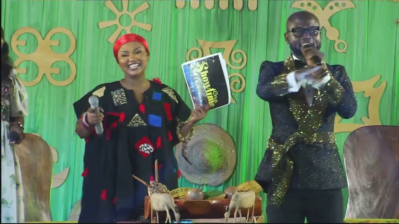 Gospel singer, Alex Acheampong brought us down memory lane with his great melodies on #OnuaShowtime