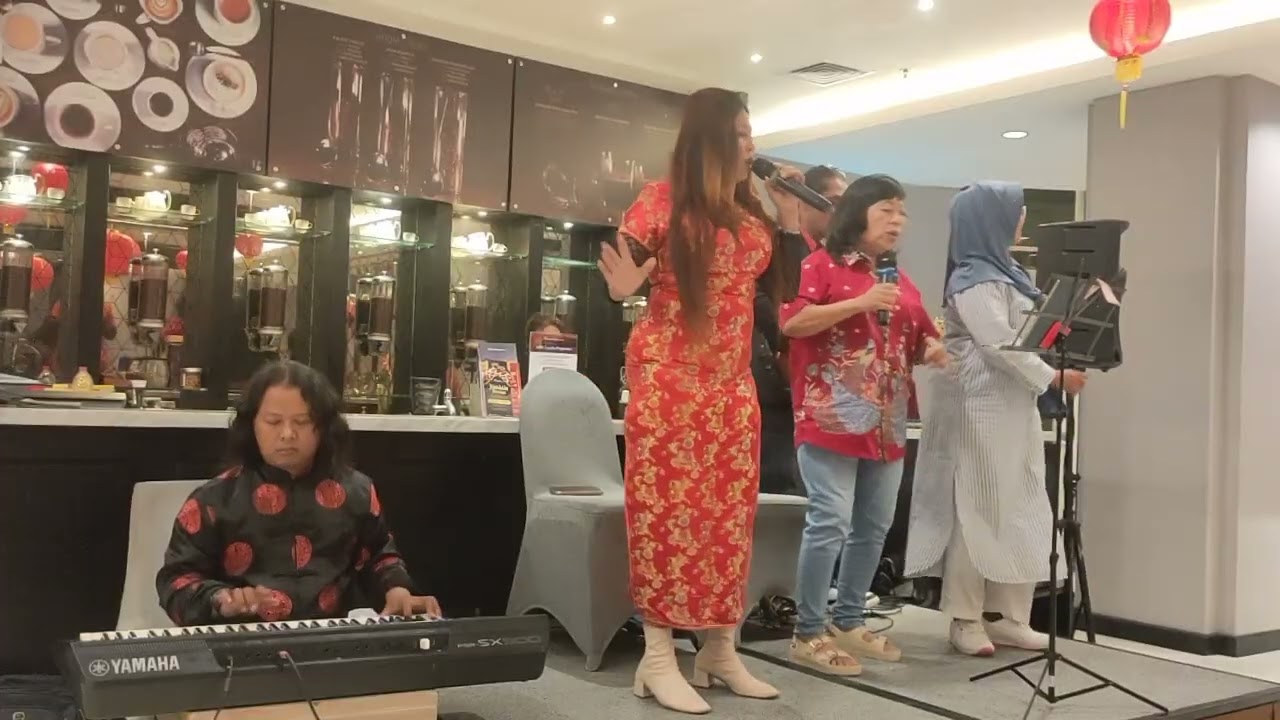 Yang penting happy - live cover