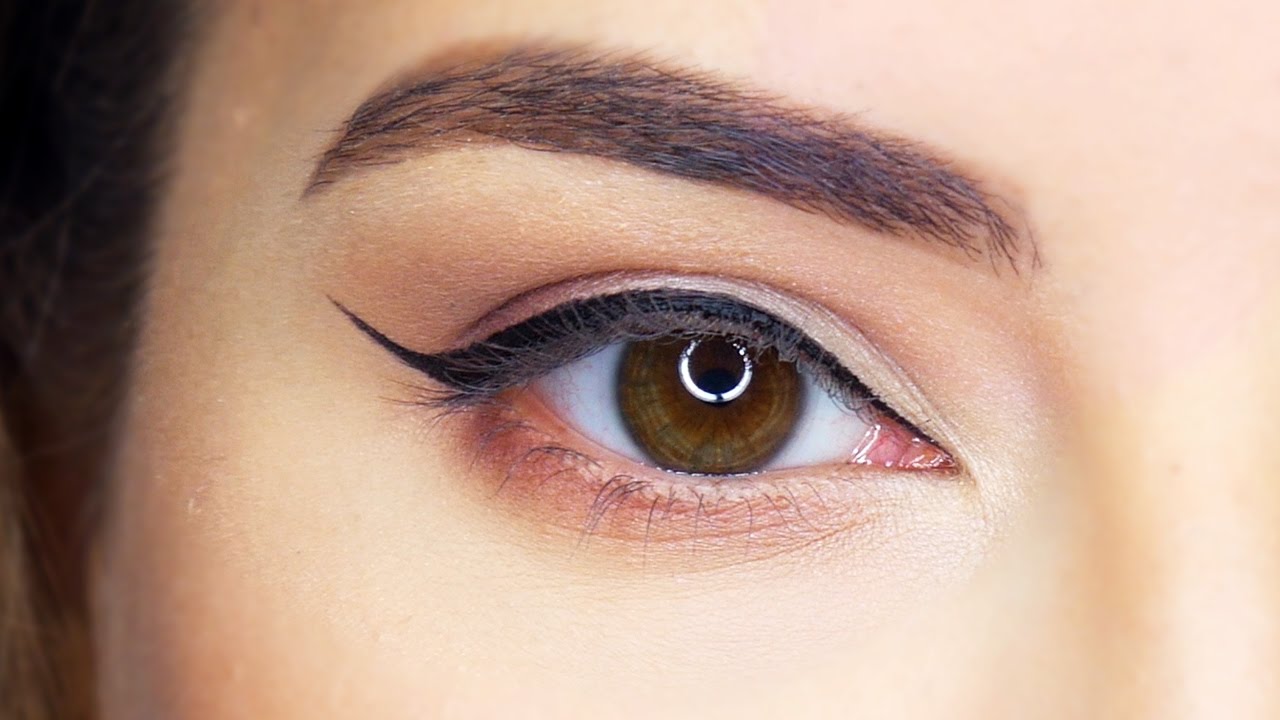 Eyeliner tutorial - kreska dla OPADAJĄCEJ powieki | Agasava