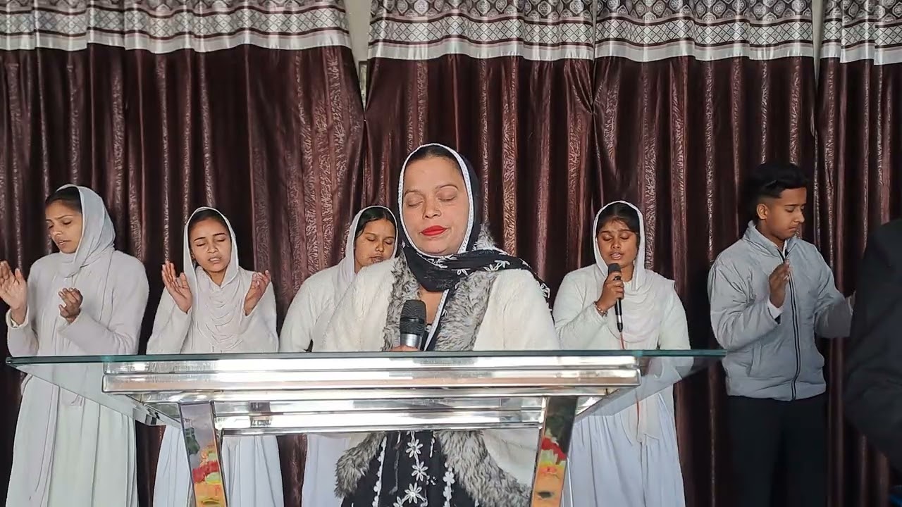 #ਮੈ ਅਪਨੇ ਖੁਦਾ ਕੀ ਸਨਾਹ ਗਾ ਊ ਗਾ# EVANGLIEST KANTA RANI_SUNNY MASIH MINISTRIES GARHA CHURCH PHILLAUR✝️