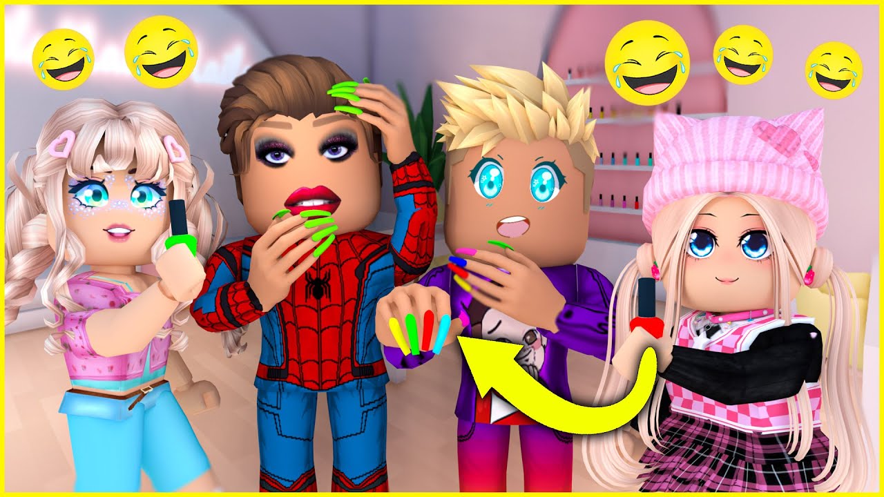 😂 ERKEKLERE RENKLİ KIZ TIRNAĞI TAKTIK ❗😂 KOMİK VİDEO | ROBLOX Nails Show 💅