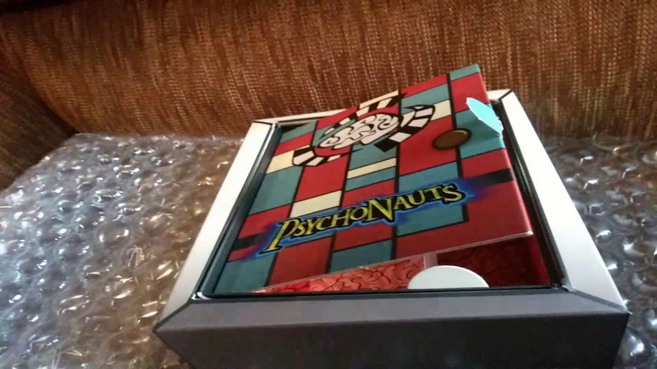 Psychonauts PS4 Collector's Edition Unboxing