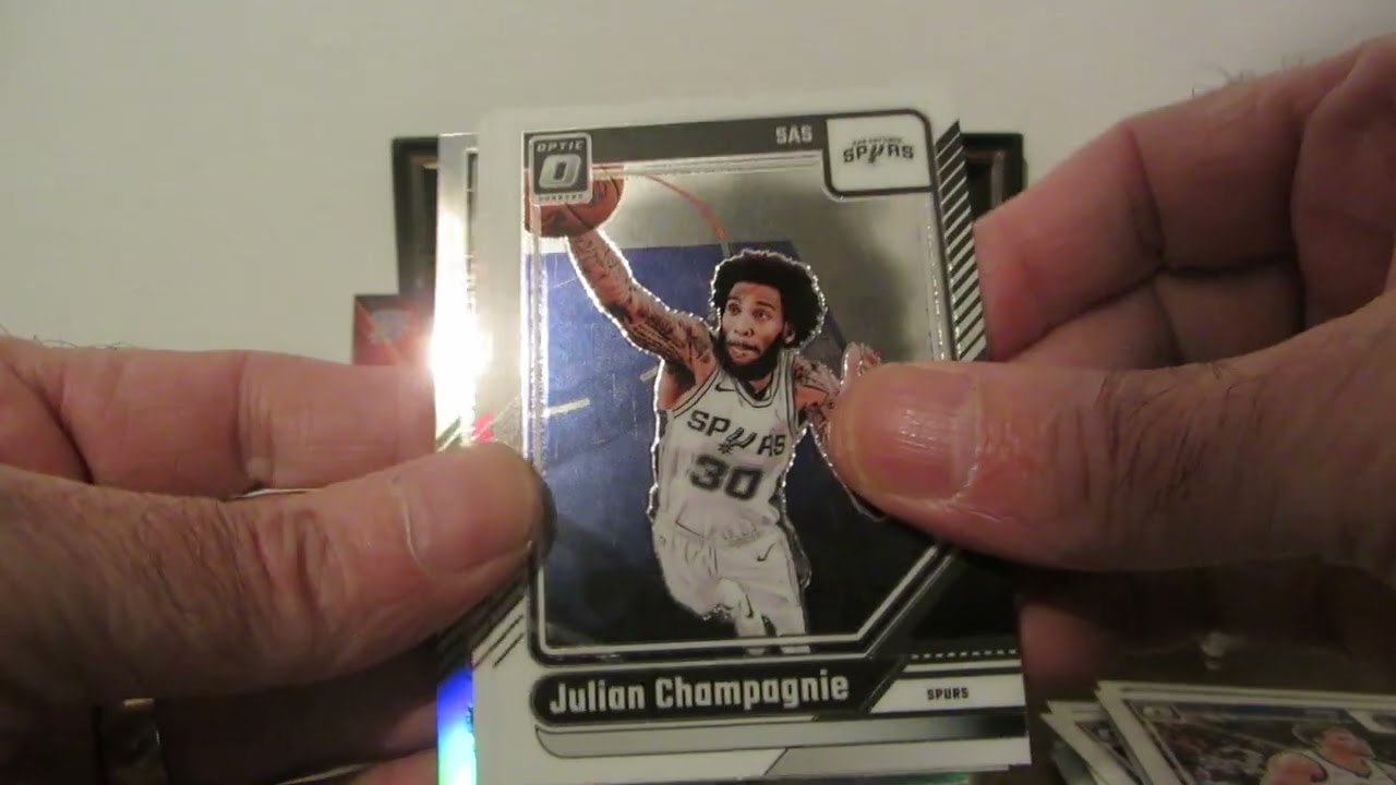 Ripping 2024-25 Optic Basketball Blaster and Hanger Box