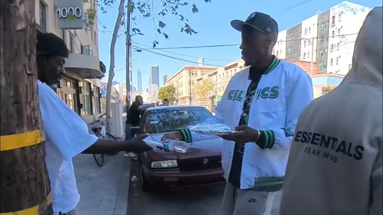 Feeding the homeless on skid row, teaching my children empathy and to be grateful #programtime5 