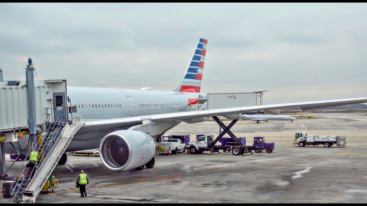 American Airlines Airbus A330-300 / Phoenix to Charlotte  / 4K Video