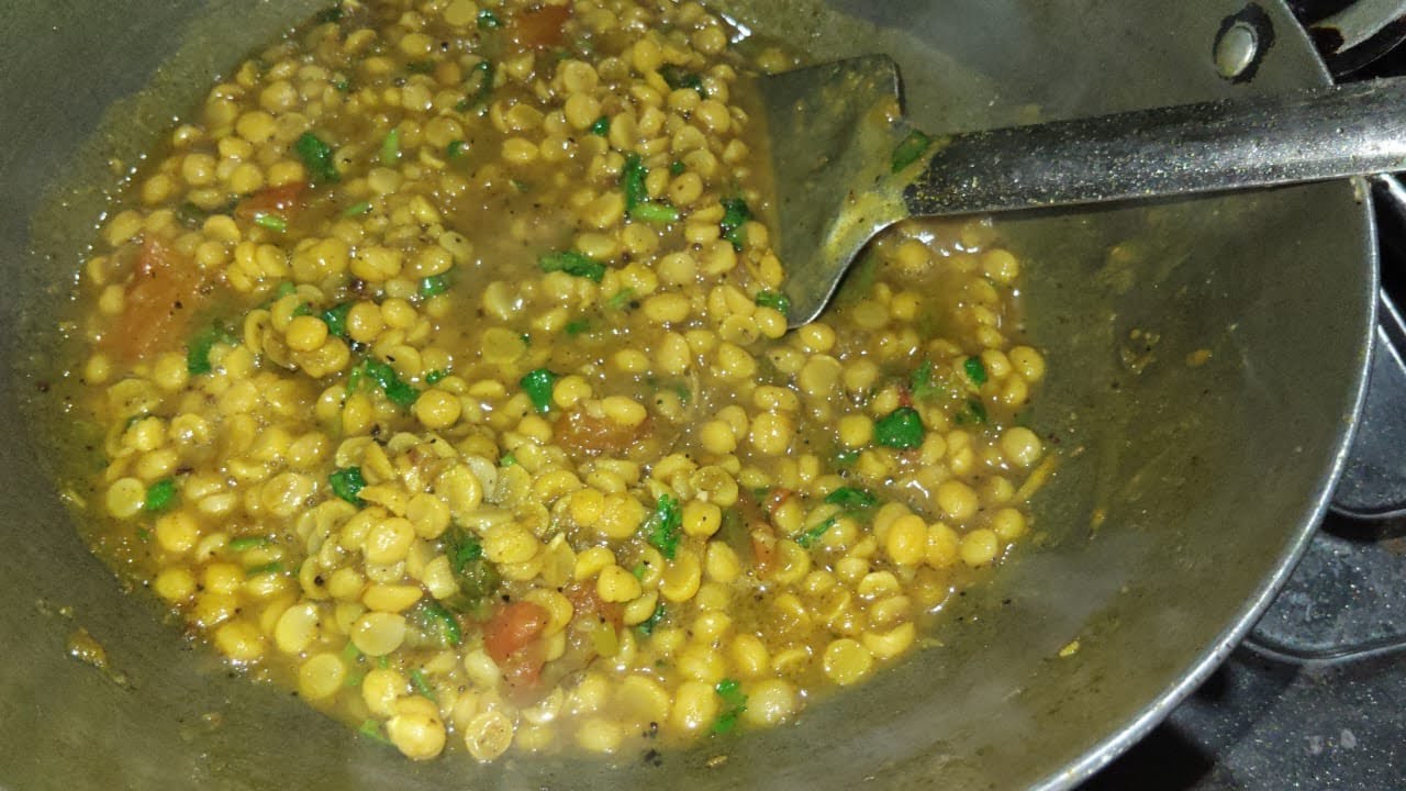 झटपट से बनने वाला स्वादिष्ट चना दाल तड़का रेसिपी 😋👍#foodpreparation #cooking #villagerlifestyle 