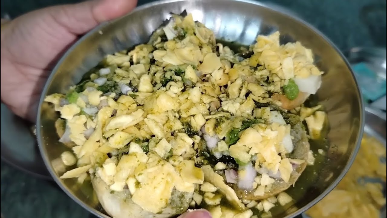 Button Papdi Chaat | Popular Sindhi Chaat | Indian Street Food | Ulhasnagar famous street food