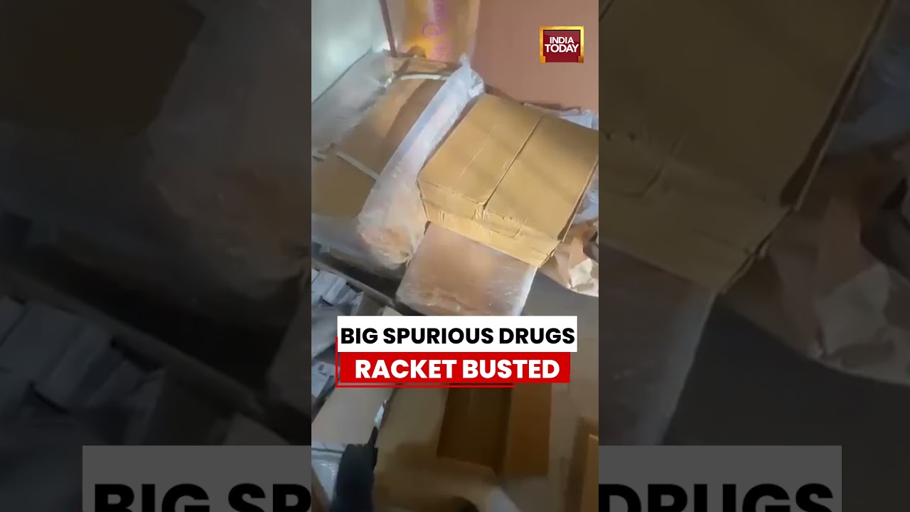 VIRAL VIDEO | Karnataka Drug Raid Exposes ₹5 Crore Spurious Medicine Racket #karnataka #shorts