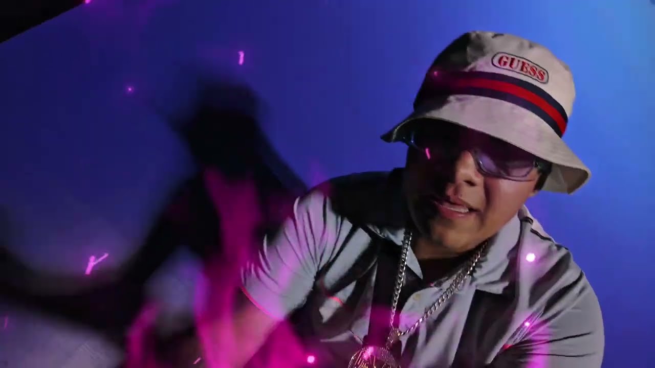 MIRAME AHORA VIDEO OFICIAL